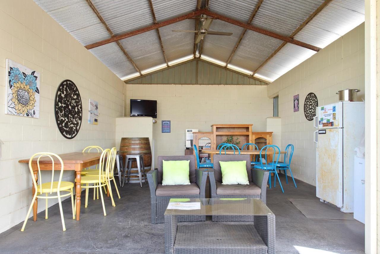 Moonta Bay Accommodation Port Moonta Екстериор снимка