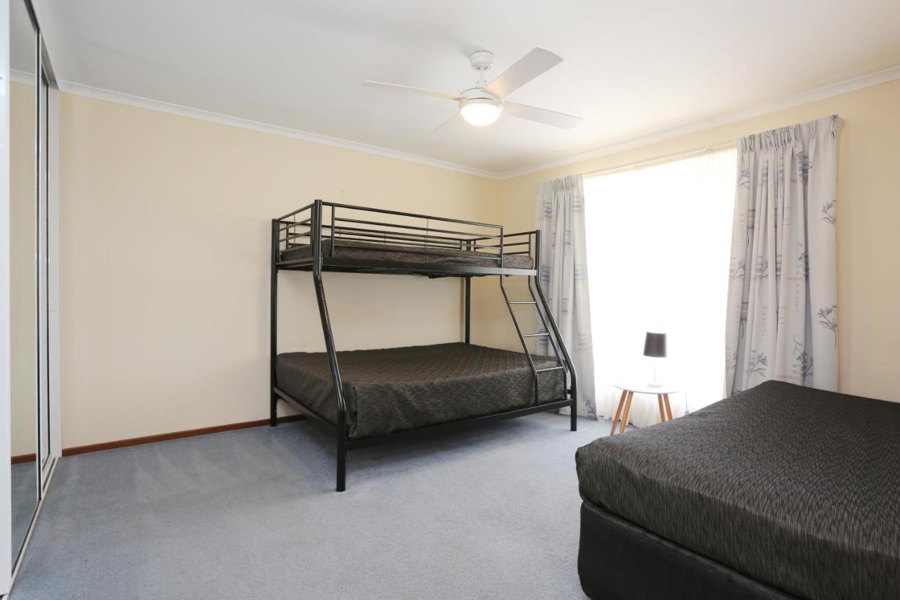 Moonta Bay Accommodation Port Moonta Екстериор снимка