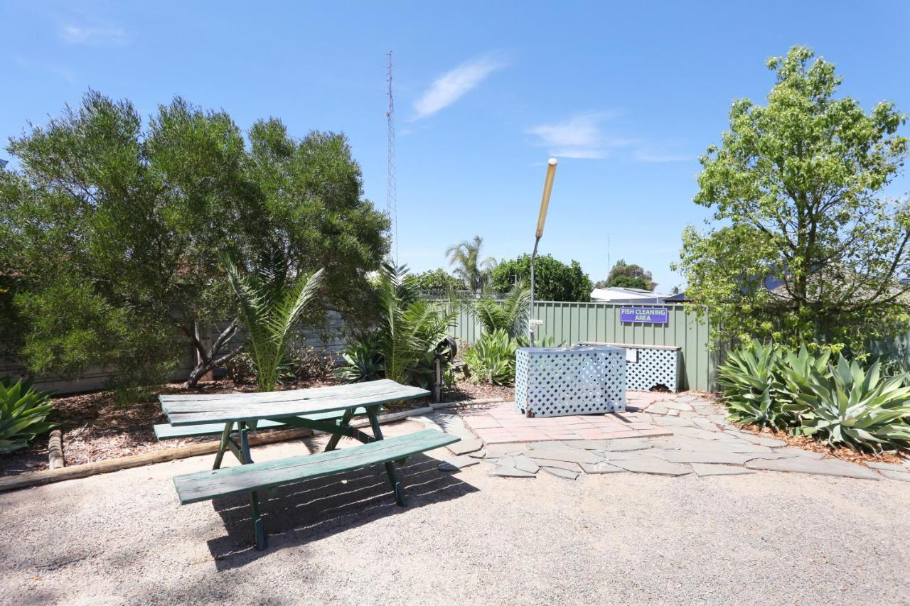 Moonta Bay Accommodation Port Moonta Екстериор снимка